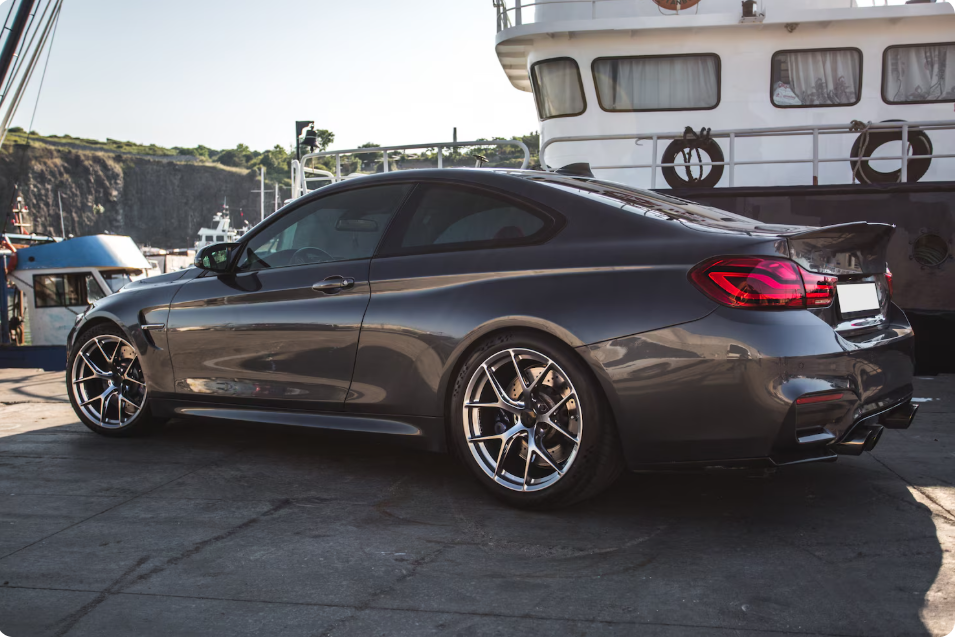 The World of Luxury Cars Where Technology Meets Prestige